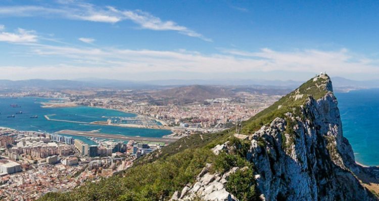 viaje fin de curso inmersión lingüística. Excursión escolar bilingüe Gibraltar.
